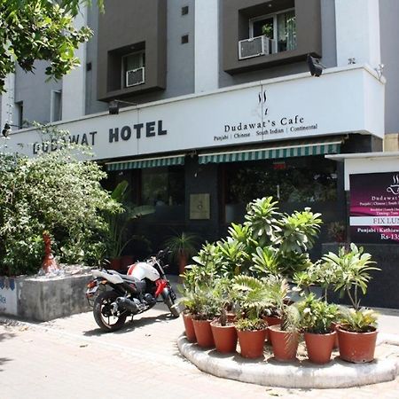 Hotel Dudawat Ahmedabad Luaran gambar