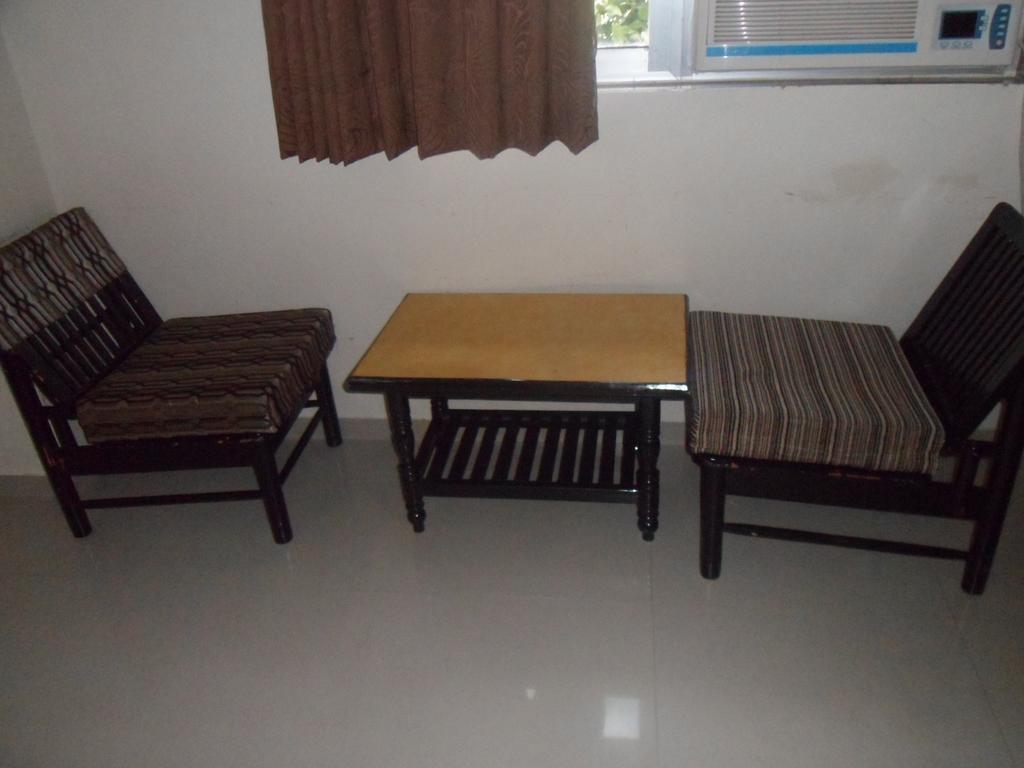 Hotel Dudawat Ahmedabad Bilik gambar